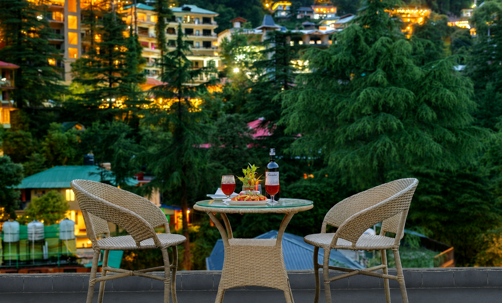 Golden Rock, AM Hotel Kollection